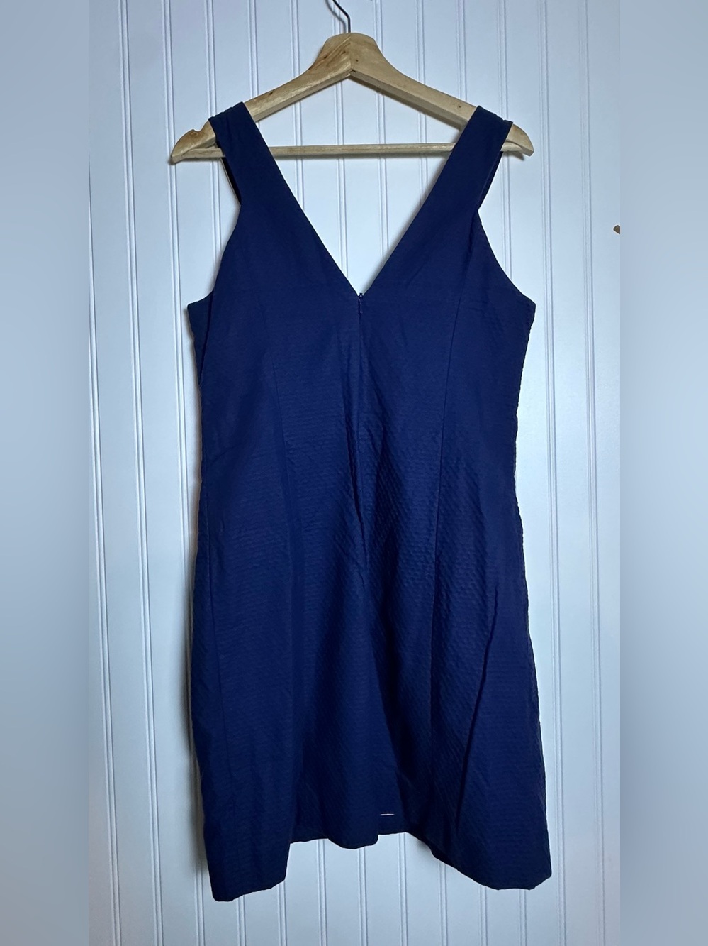 Lilly Pulitzer True Navy/Shimmer Gold Embroidered Neck Largo Shift Dress 6 - Picture 11 of 15
